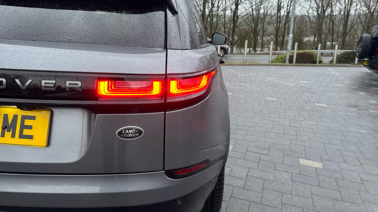 Land Rover Range Rover Velar 2.0 D240 R-Dynamic HSE 5dr Auto Diesel Estate